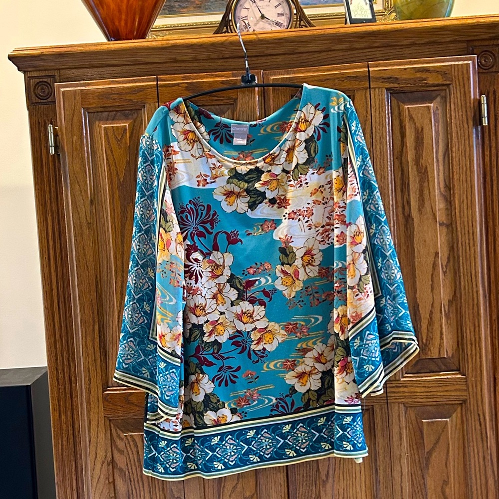 Chico’s Floral Print Women's Top Size 2 (L)
